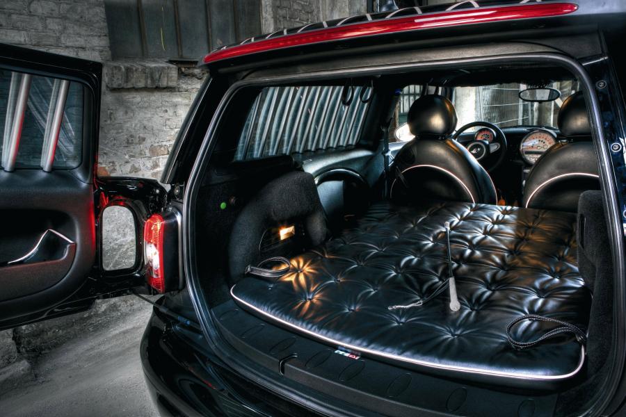  Mini Cooper Clubman Life Ball 2008 года  (фото 5 из 7)